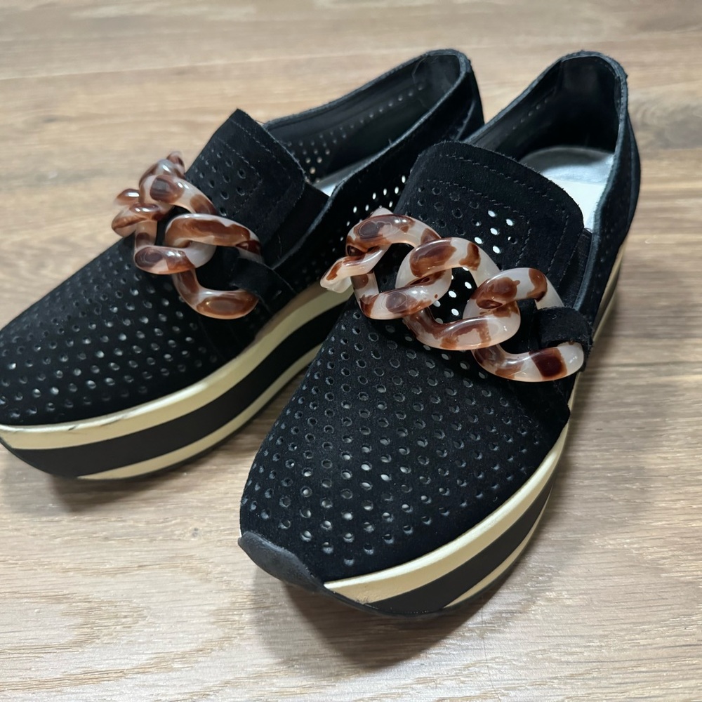 Dolce Vita Jhenee Perforated Sneakers